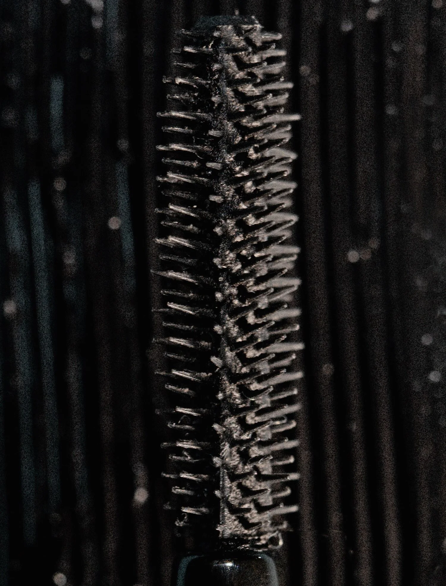 The waterproof mascara - Image 7